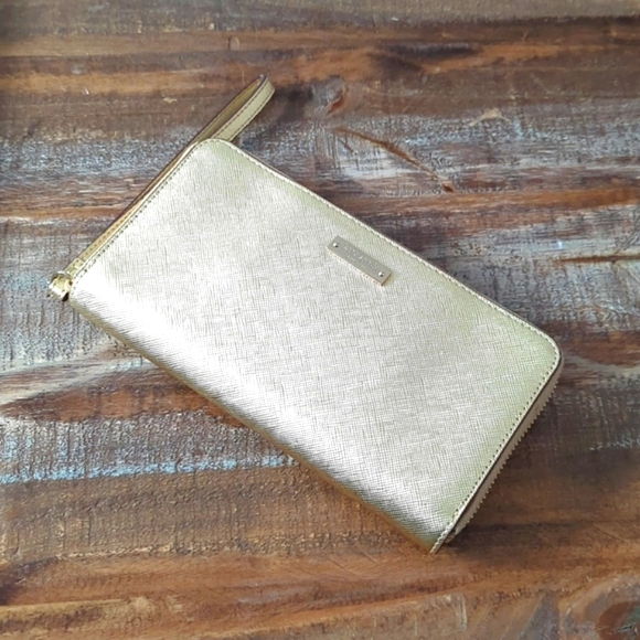 🌿KATE SPADE WALLET🌿 - Picture 2 of 10